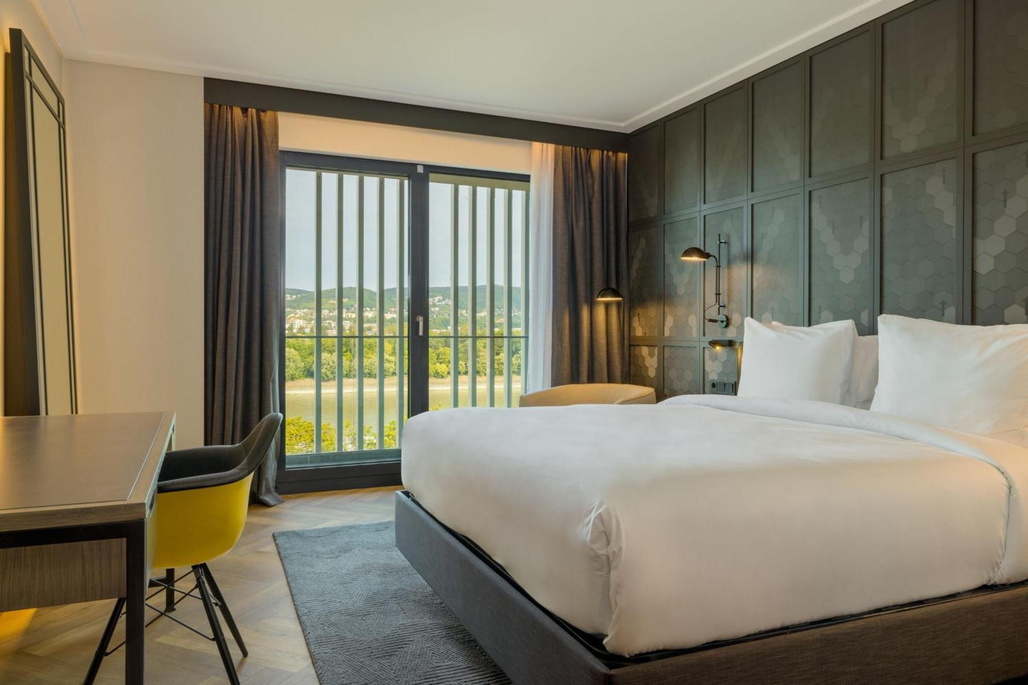 Four Points By Sheraton Budapest Danube Eksteriør billede